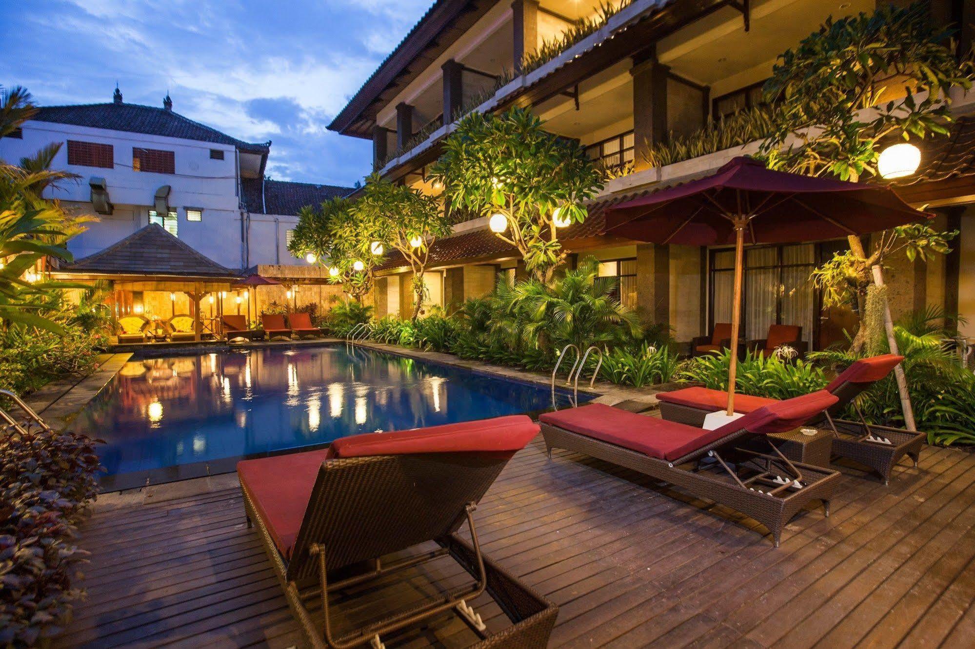 Ari Putri Hotel Sanur Exterior foto